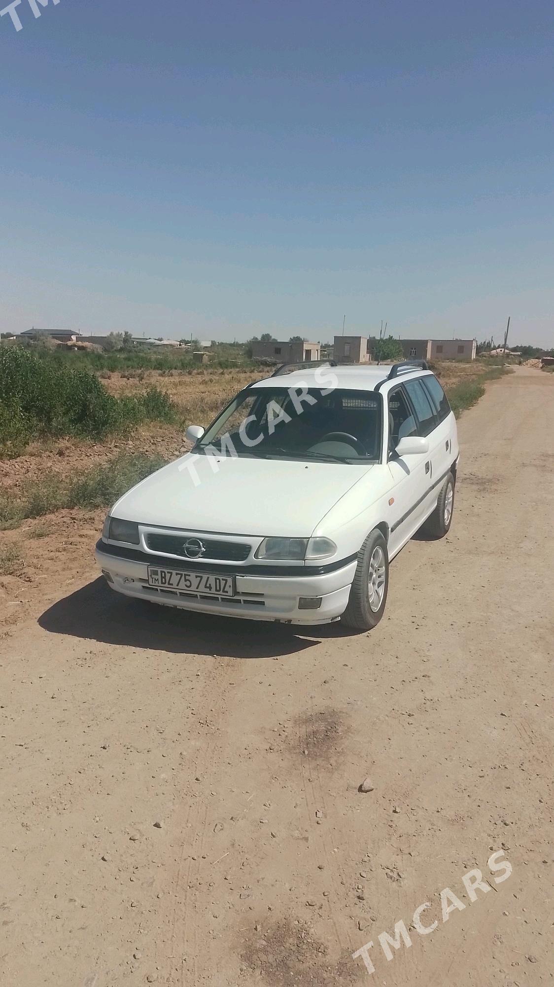 Opel Astra 1994 - 45 000 TMT - Şabat etr. - img 3