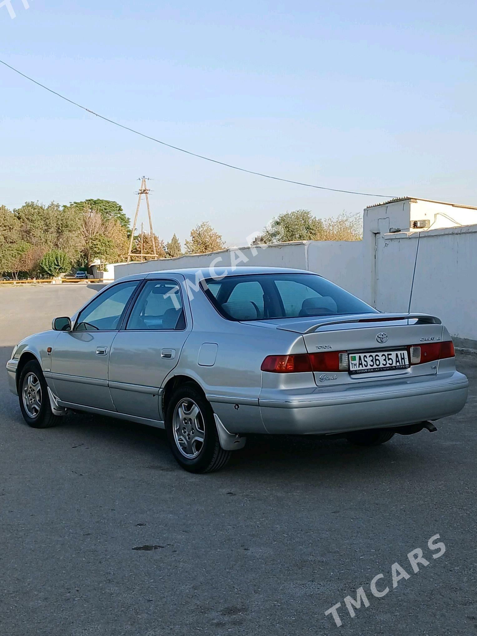 Toyota Camry 1999 - 118 000 TMT - Bäherden - img 5