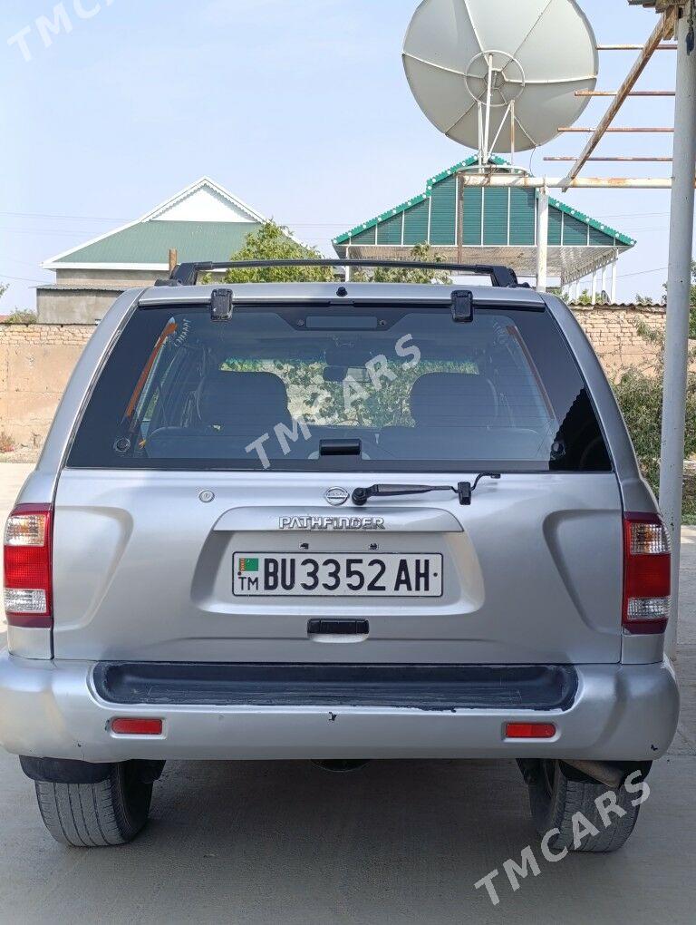 Nissan Pathfinder 2001 - 65 000 TMT - Kaka - img 2