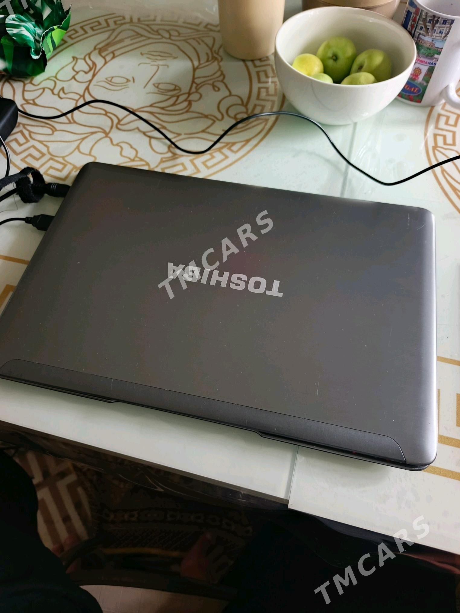 Noutbuk Toshiba u850 - Parahat 7 - img 4