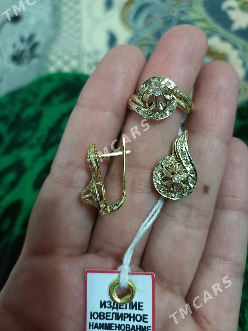 Gyzyl kamplekt - Köşi - img 2