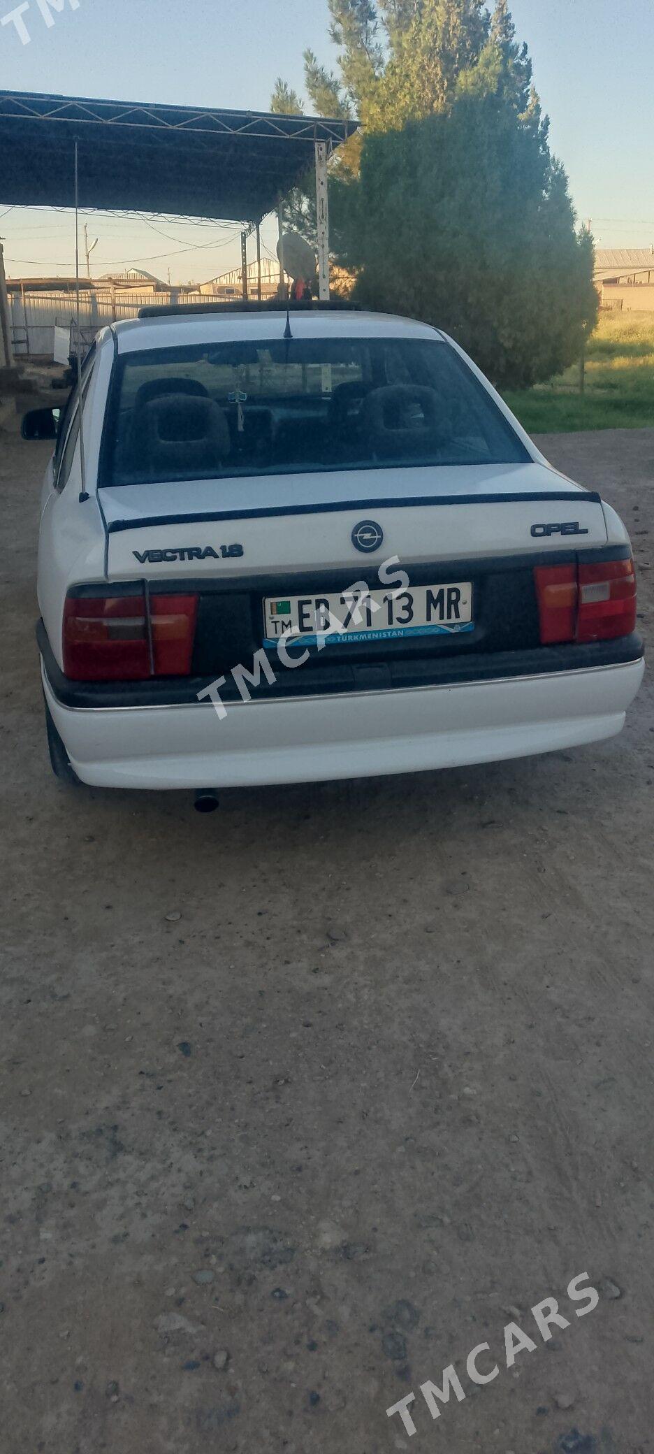 Opel Vectra 1990 - 35 000 TMT - Мары - img 2