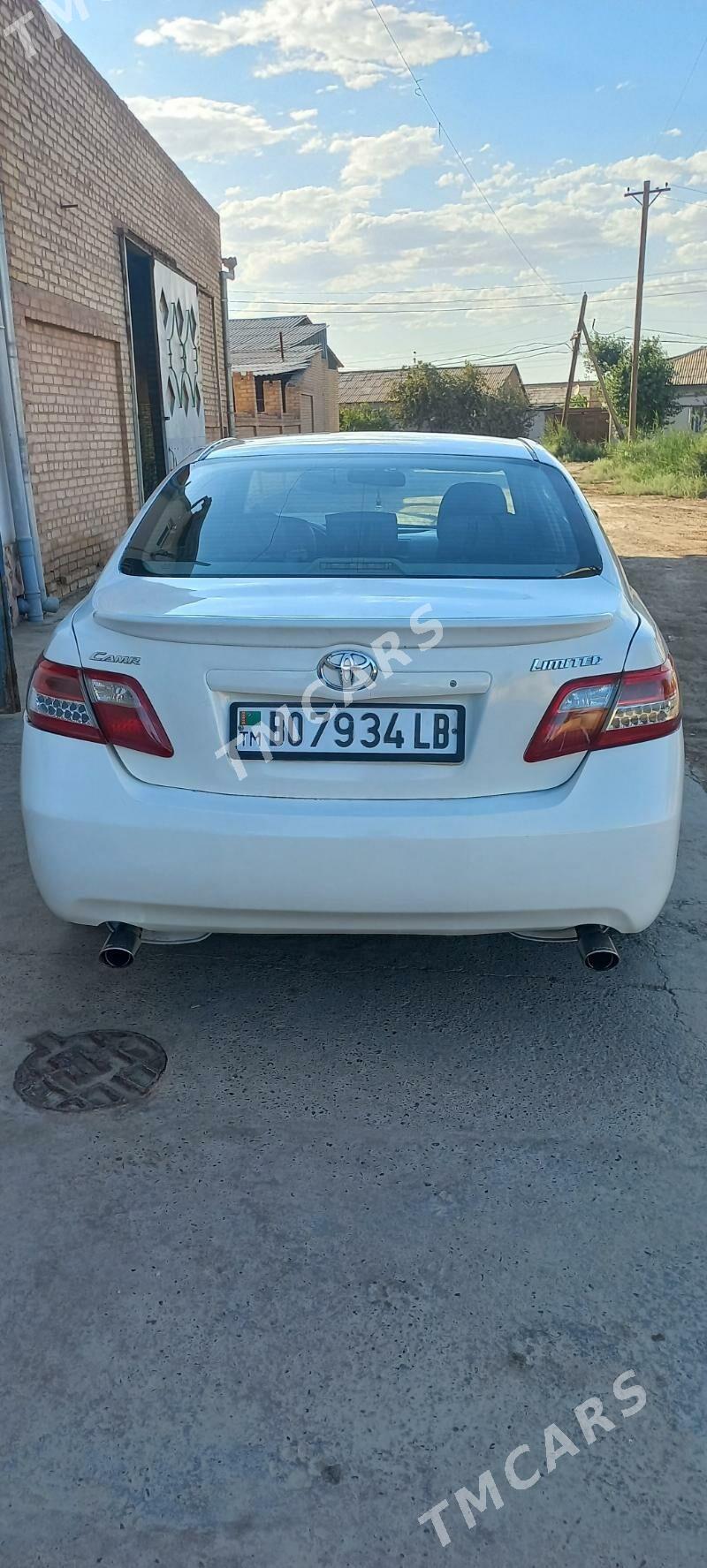 Toyota Camry 2010 - 115 000 TMT - Сакар - img 7