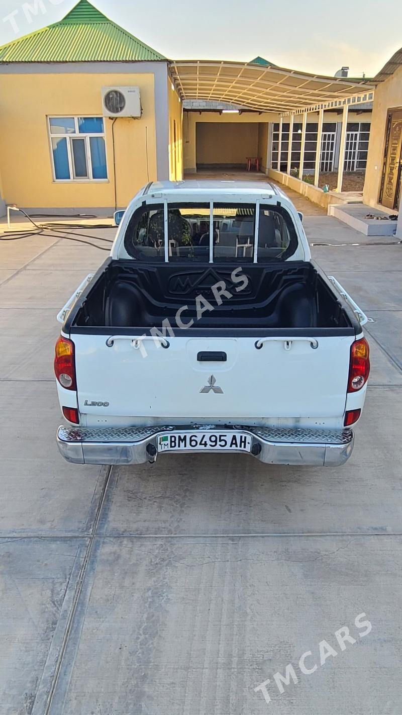 Mitsubishi L200 2013 - 150 000 TMT - Aşgabat - img 5
