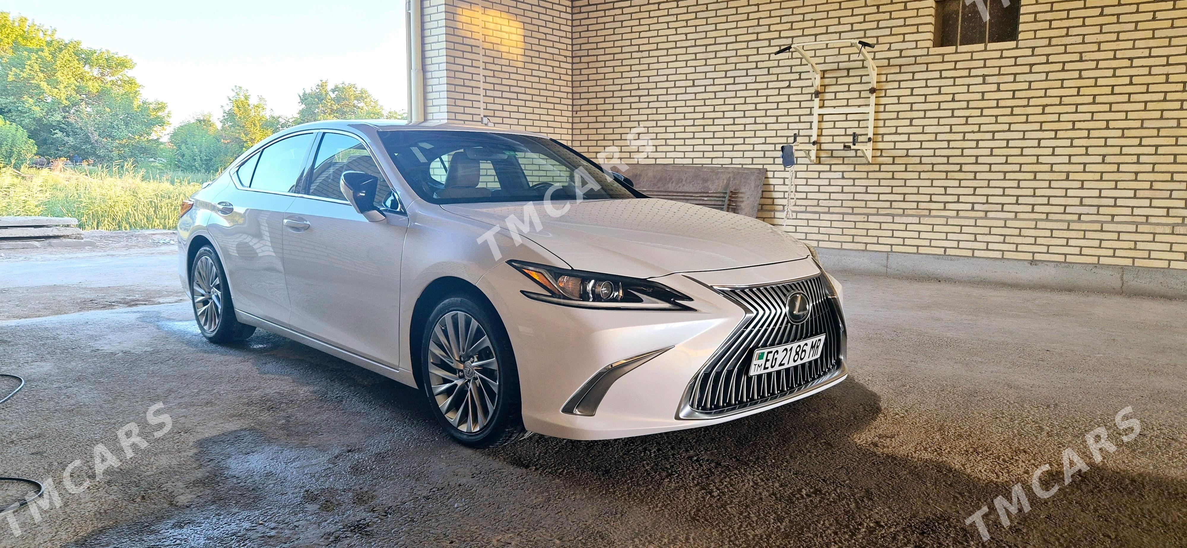 Lexus ES 350 2020 - 525 000 TMT - Мары - img 5