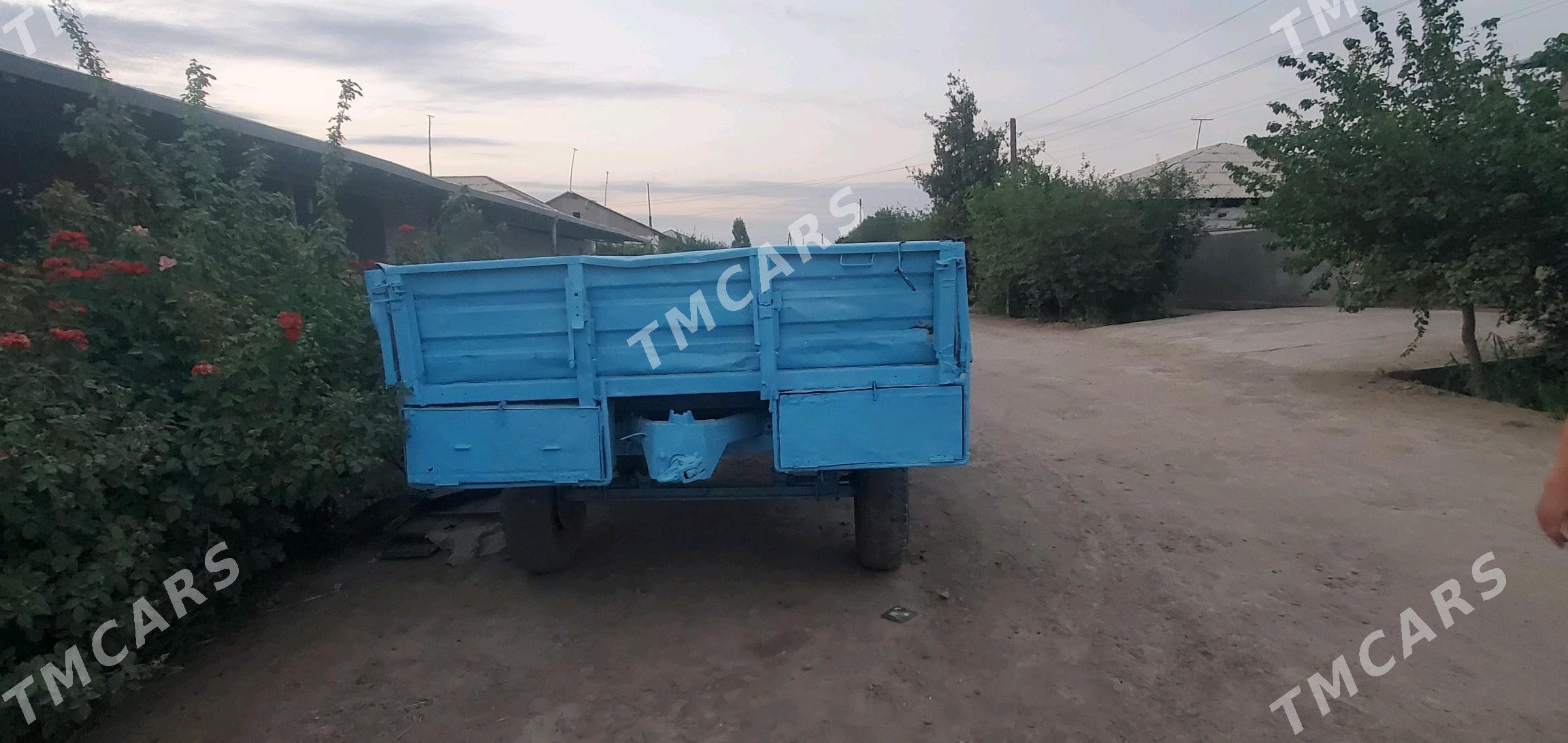 MTZ T-28 1981 - 18 000 TMT - Şabat etr. - img 2