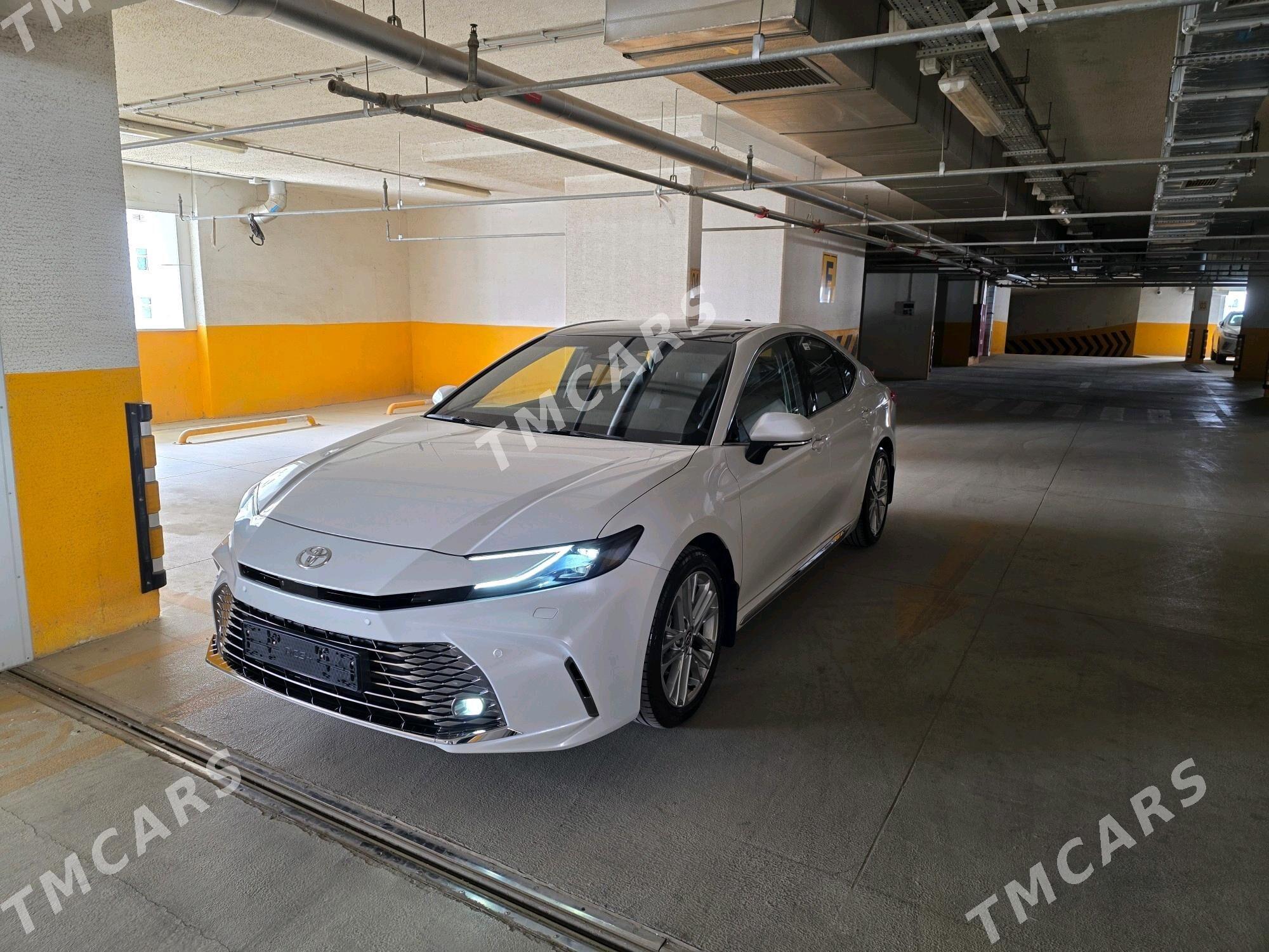 Toyota Camry 2024 - 670 000 TMT - Aşgabat - img 4