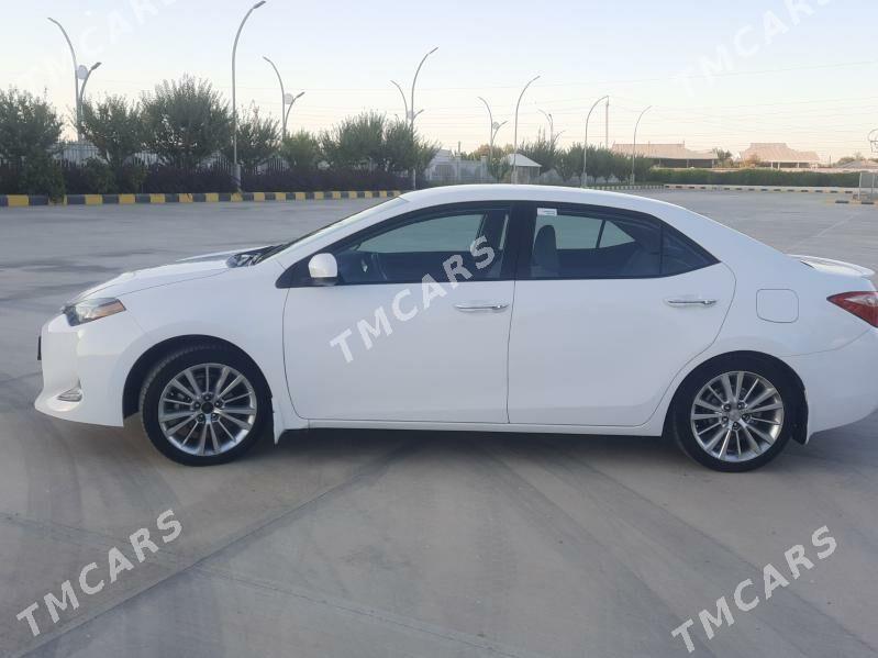 Toyota Corolla 2017 - 190 000 TMT - Мары - img 7