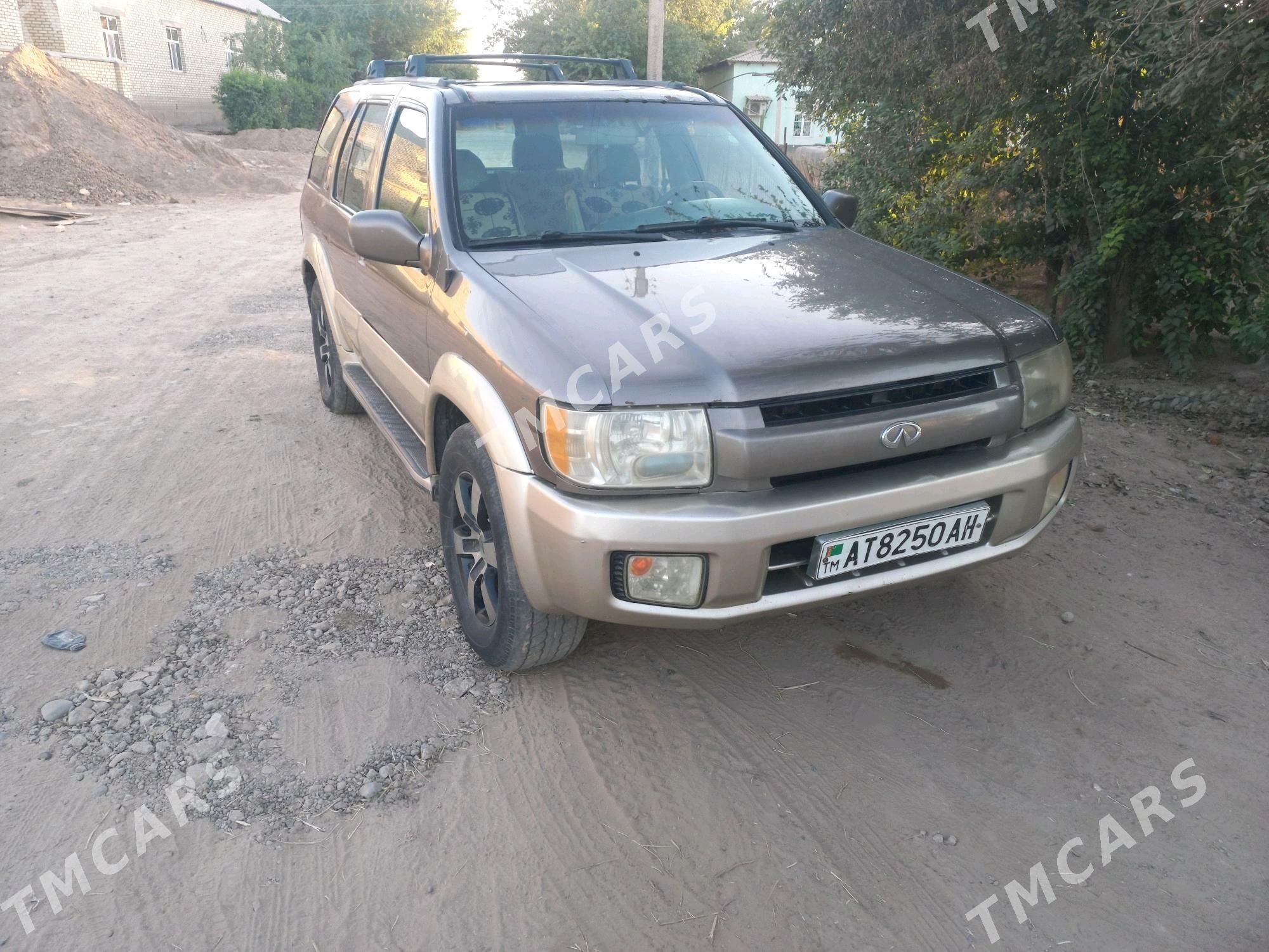 Infiniti QX4 2002 - 80 000 TMT - Бабадайхан - img 4