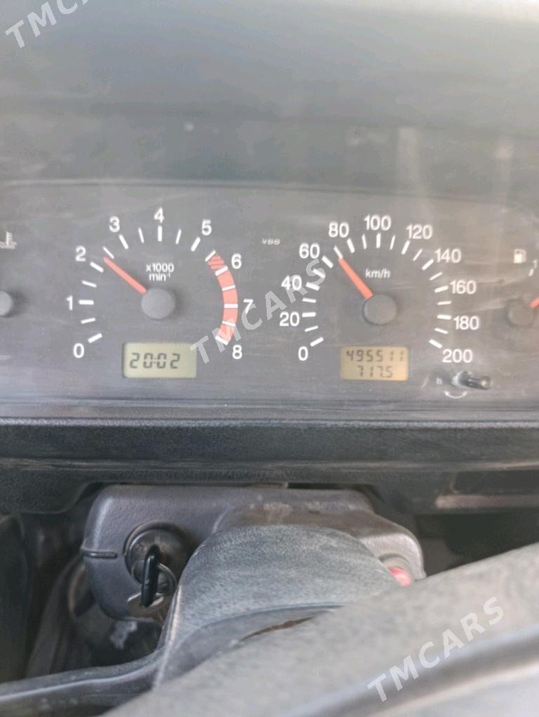 Lada Niva 2014 - 120 000 TMT - Мары - img 2
