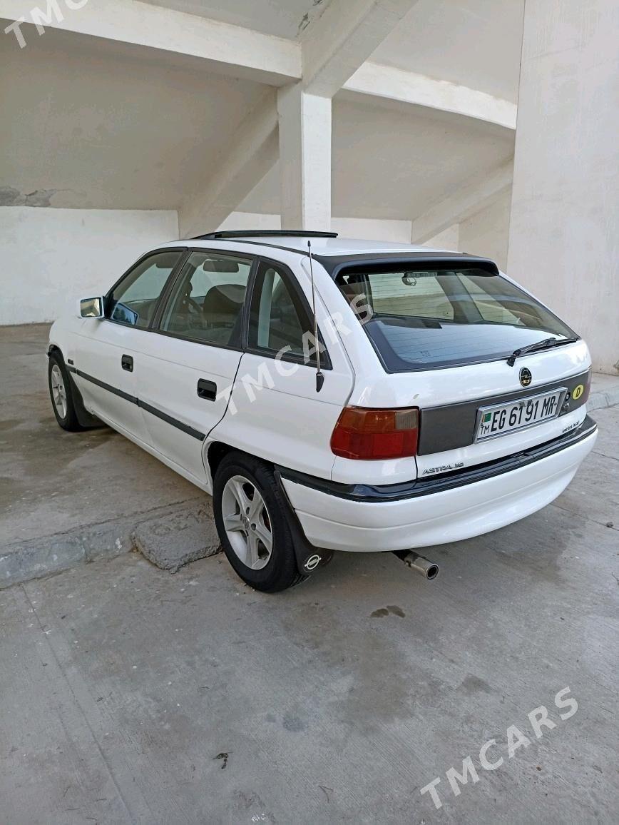 Opel Astra 1992 - 35 000 TMT - Mary - img 2
