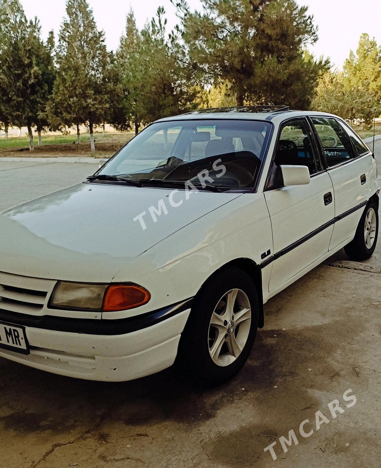 Opel Astra 1992 - 35 000 TMT - Mary - img 3