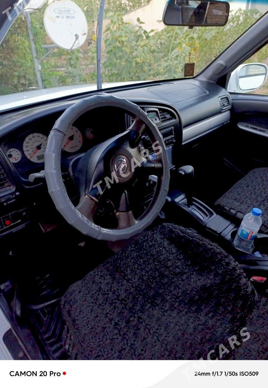 Nissan Pathfinder 2004 - 120 000 TMT - Туркменабат - img 3