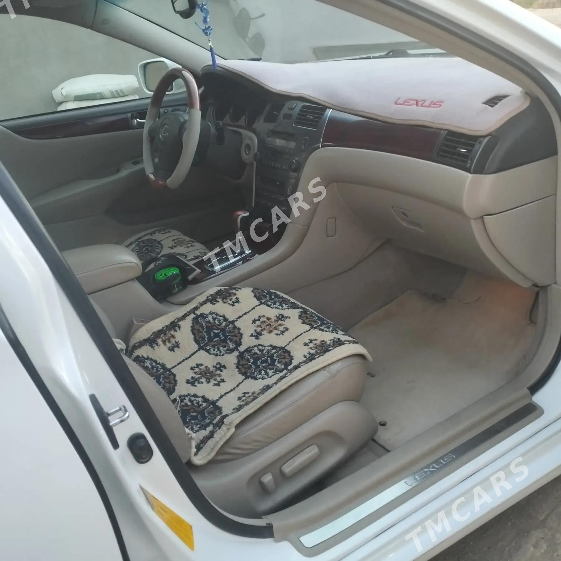 Lexus ES 300 2002 - 170 000 TMT - Ёлётен - img 3