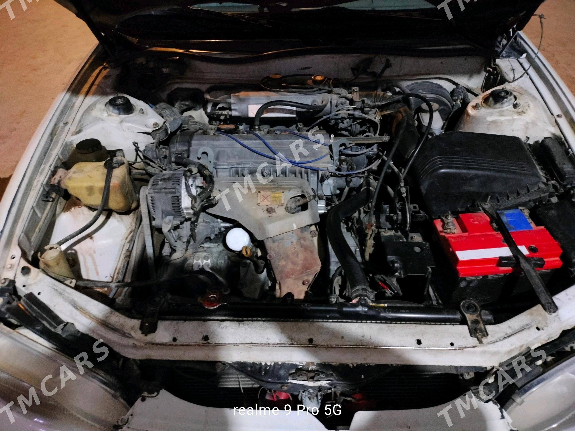 Toyota Camry 1995 - 90 000 TMT - Çärjew - img 5