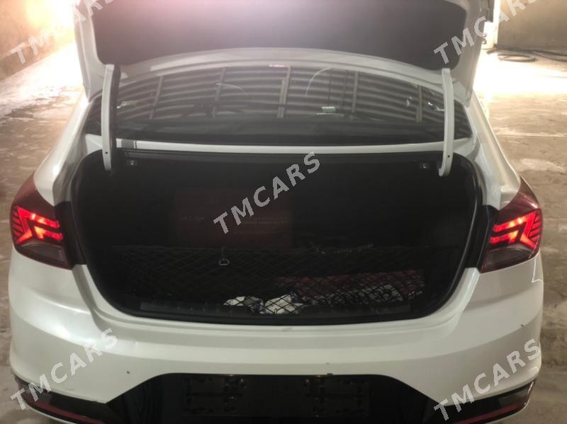 Hyundai Elantra 2020 - 237 000 TMT - Aşgabat - img 5