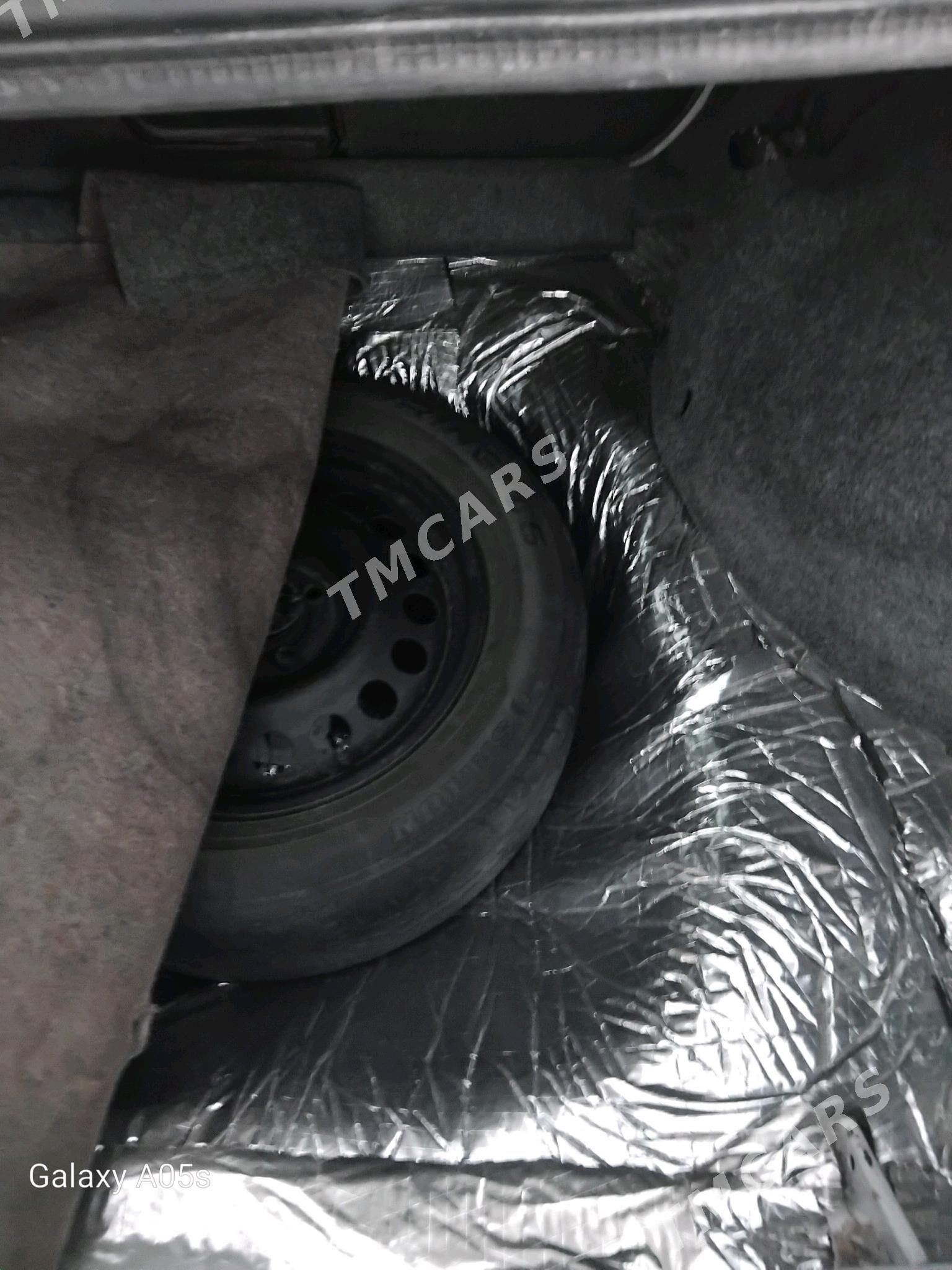 Opel Vectra 1994 - 42 000 TMT - Бахарден - img 5