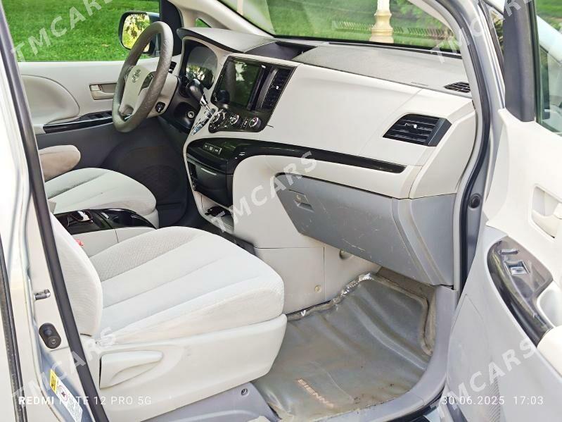 Toyota Sienna 2011 - 280 000 TMT - Mary - img 9