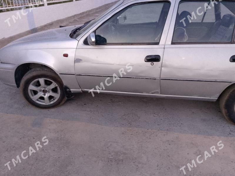 Daewoo Nexia 2001 - 28 000 TMT - Türkmenabat - img 4
