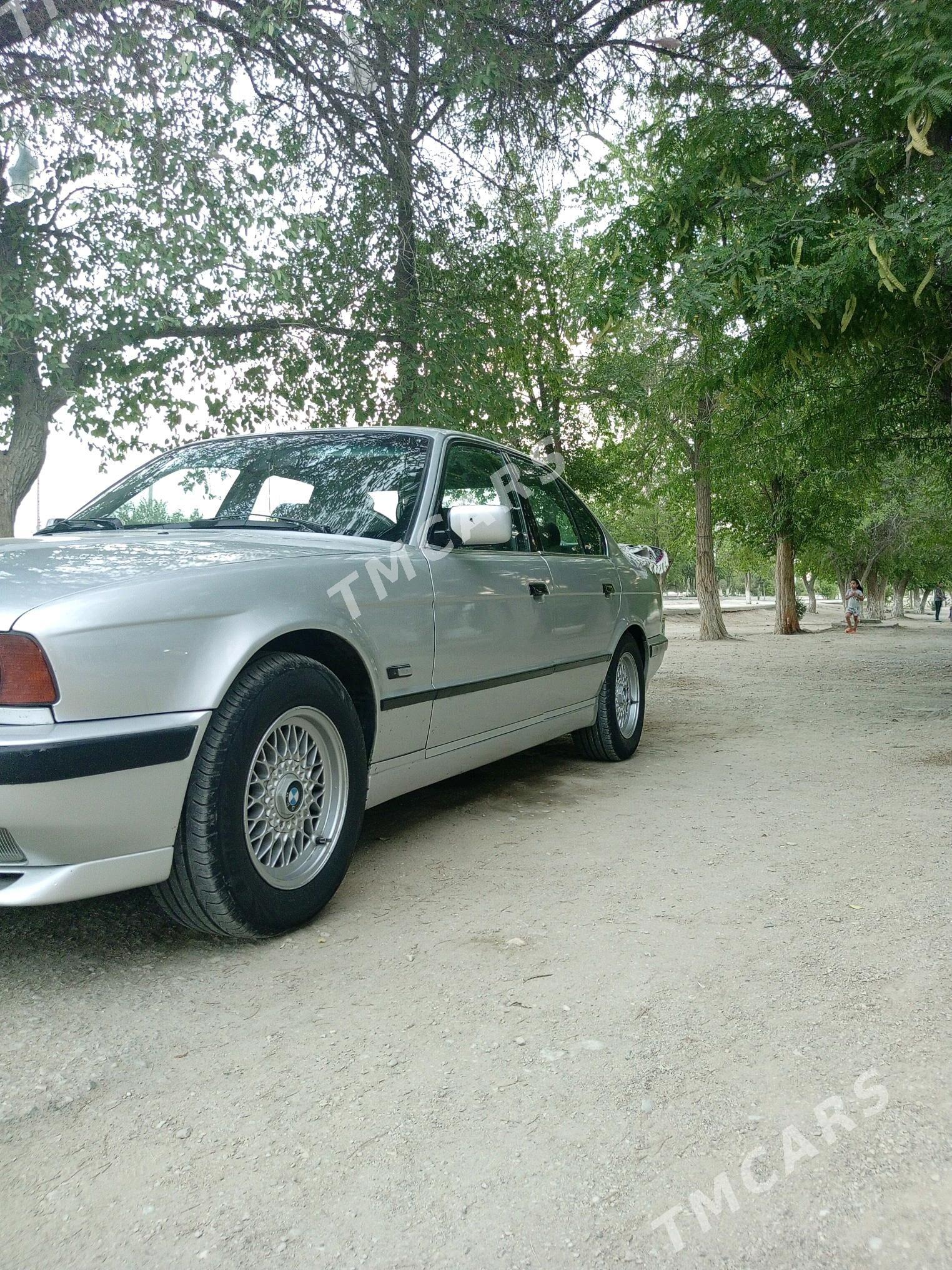 BMW 535 1995 - 55 000 TMT - Balkanabat - img 3