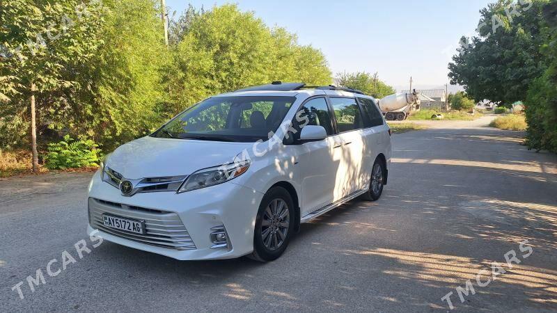 Toyota Sienna 2019 - 500 000 TMT - Ашхабад - img 4