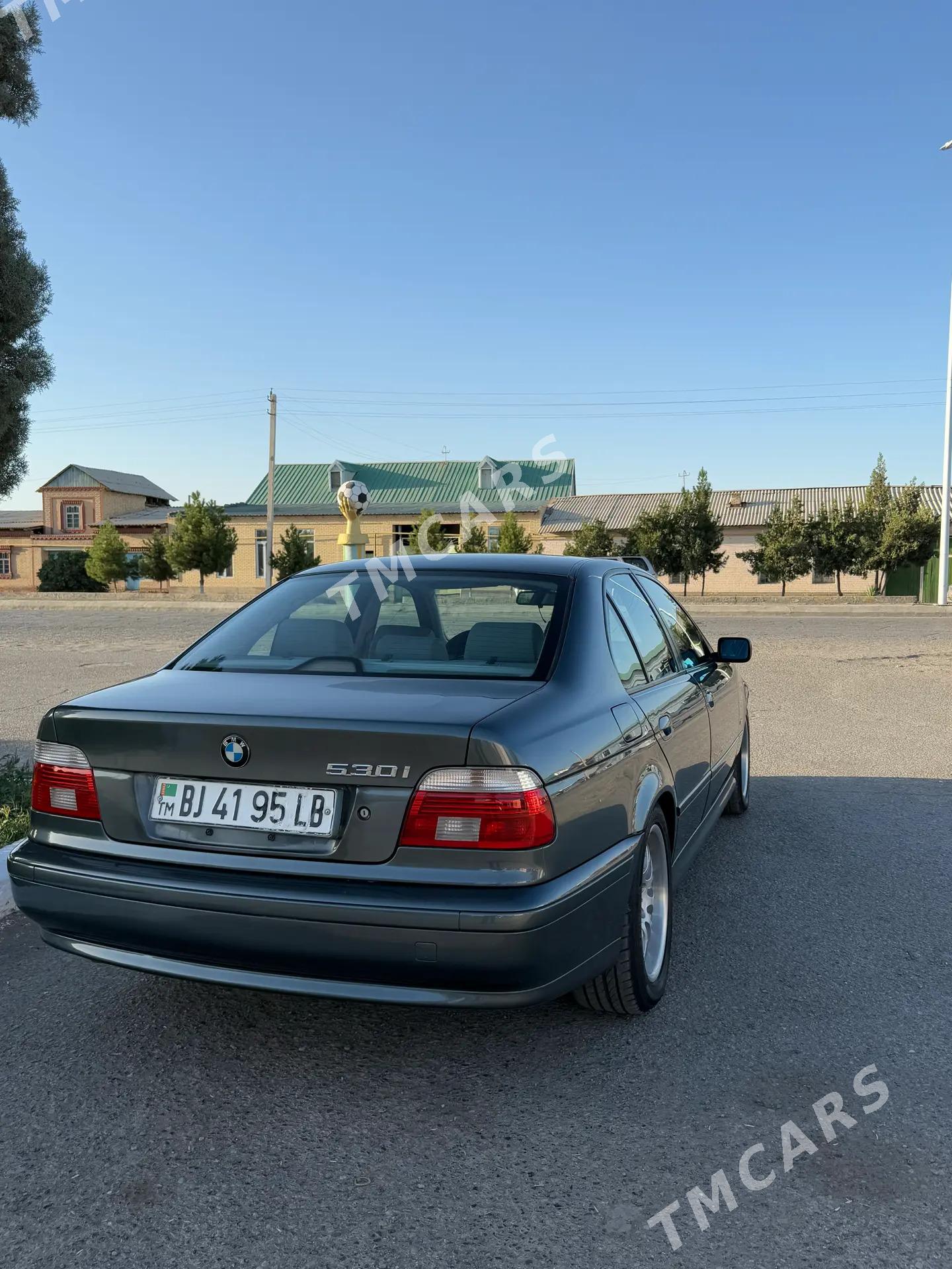 BMW E39 2003 - 130 000 TMT - Türkmenabat - img 3