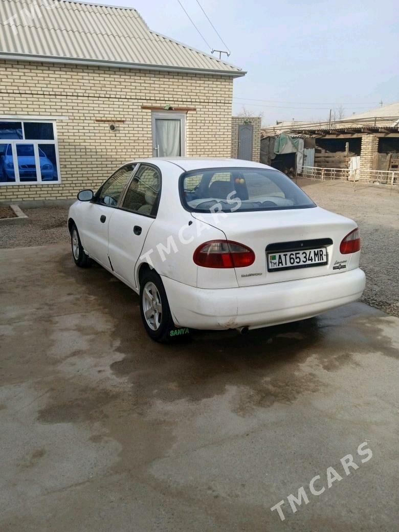 Daewoo Lanos 1999 - 39 000 TMT - Мары - img 4