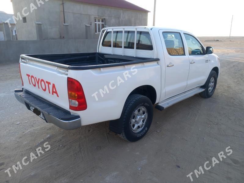 Toyota Hilux 2008 - 240 000 TMT - Gumdag - img 2