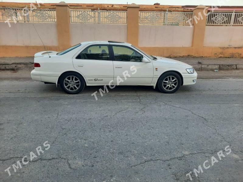 Toyota Camry 2000 - 200 000 TMT - Türkmenabat - img 5