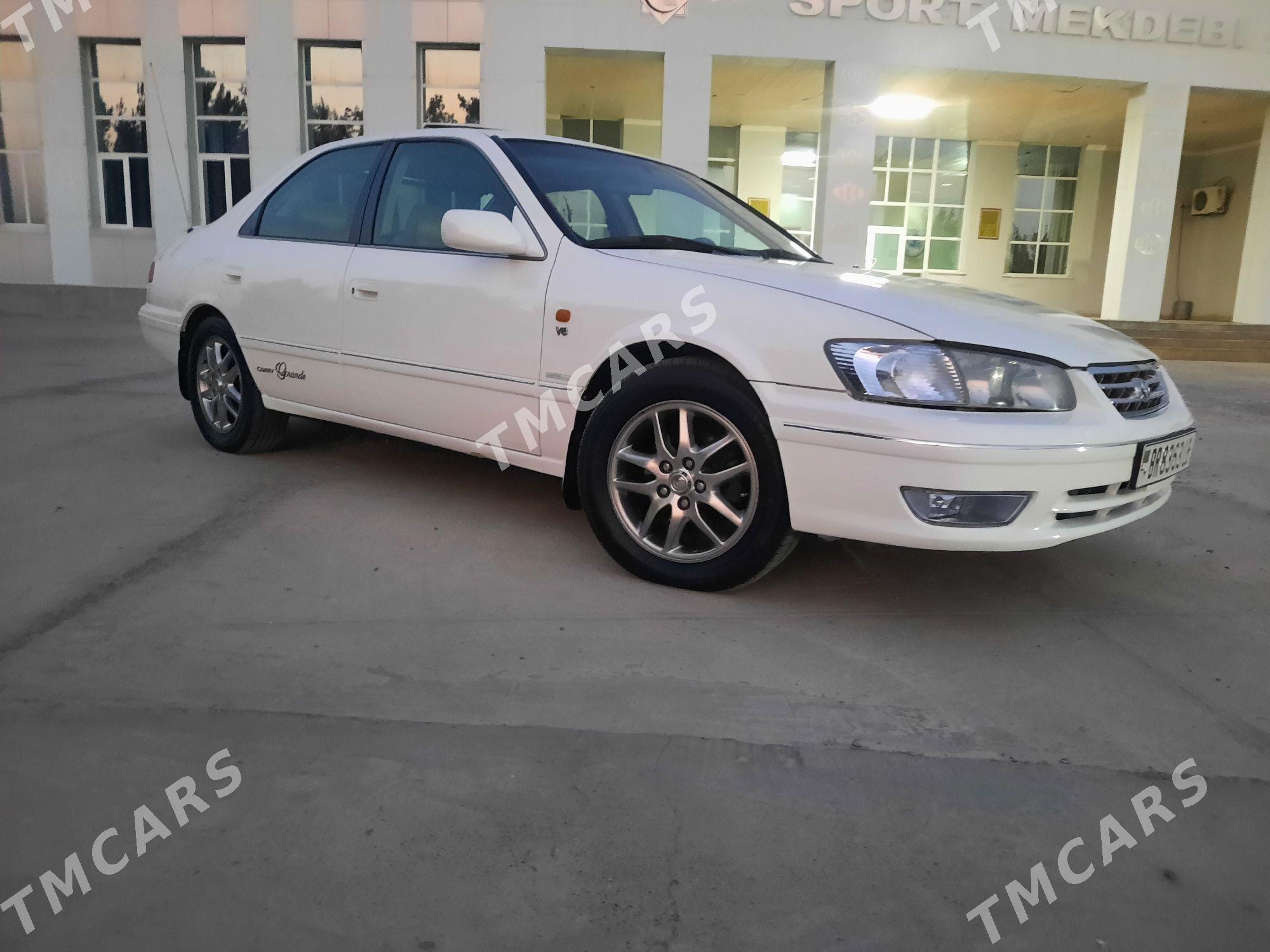 Toyota Camry 2000 - 200 000 TMT - Türkmenabat - img 8