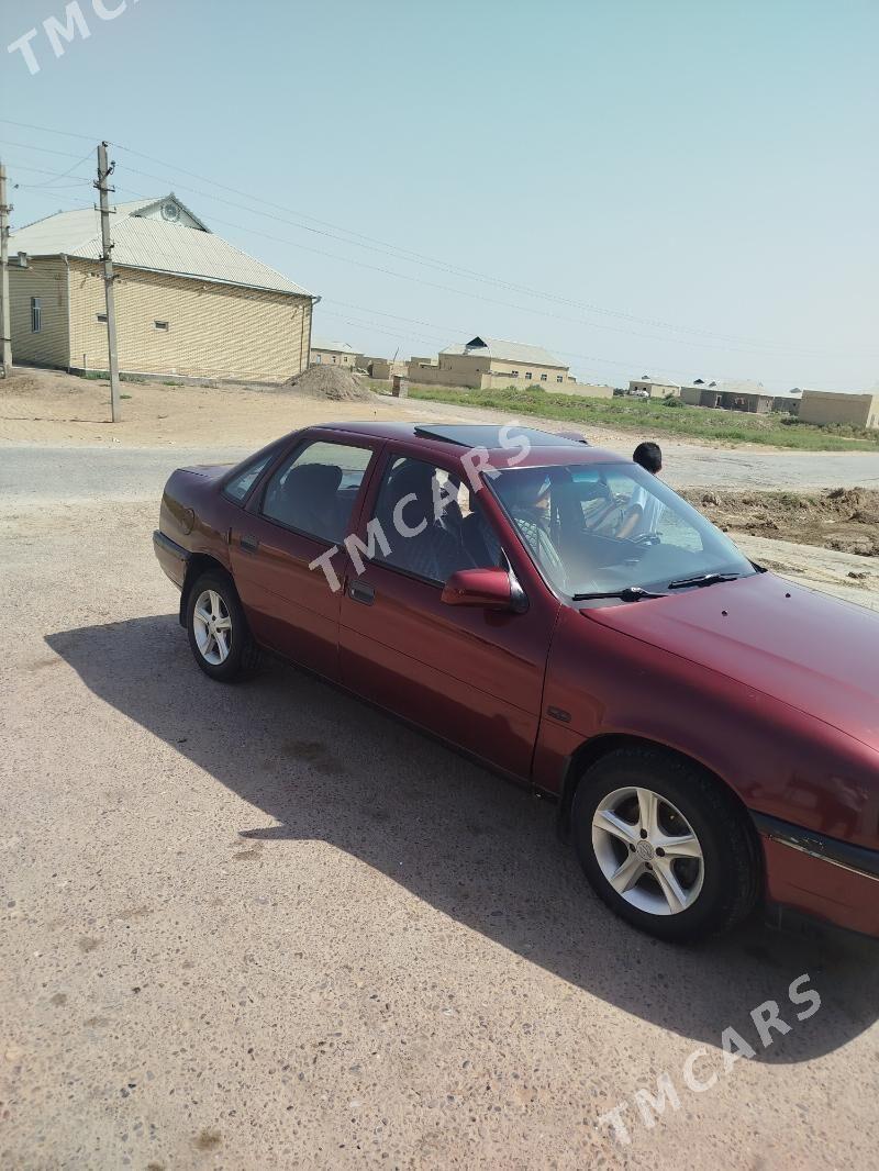 Opel Vectra 1991 - 30 000 TMT - Мары - img 3