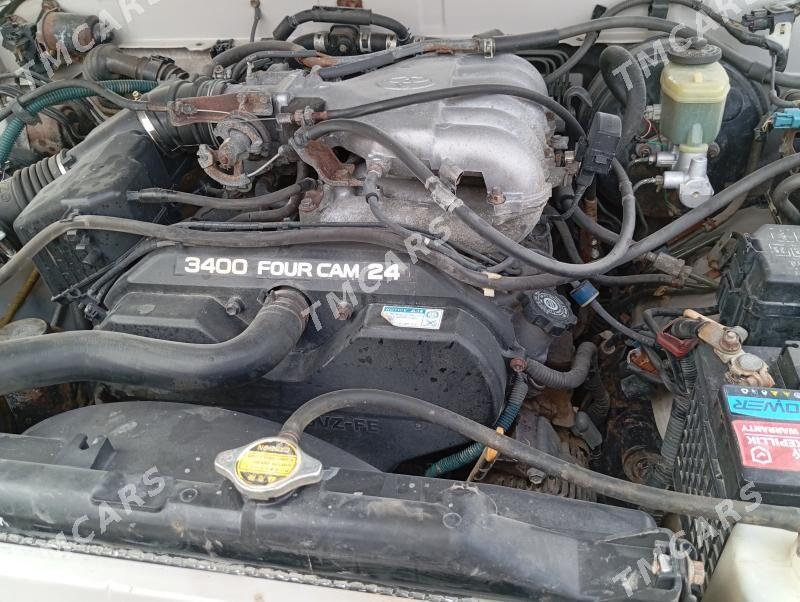 Toyota 4Runner 1998 - 165 000 TMT - Гумдаг - img 3