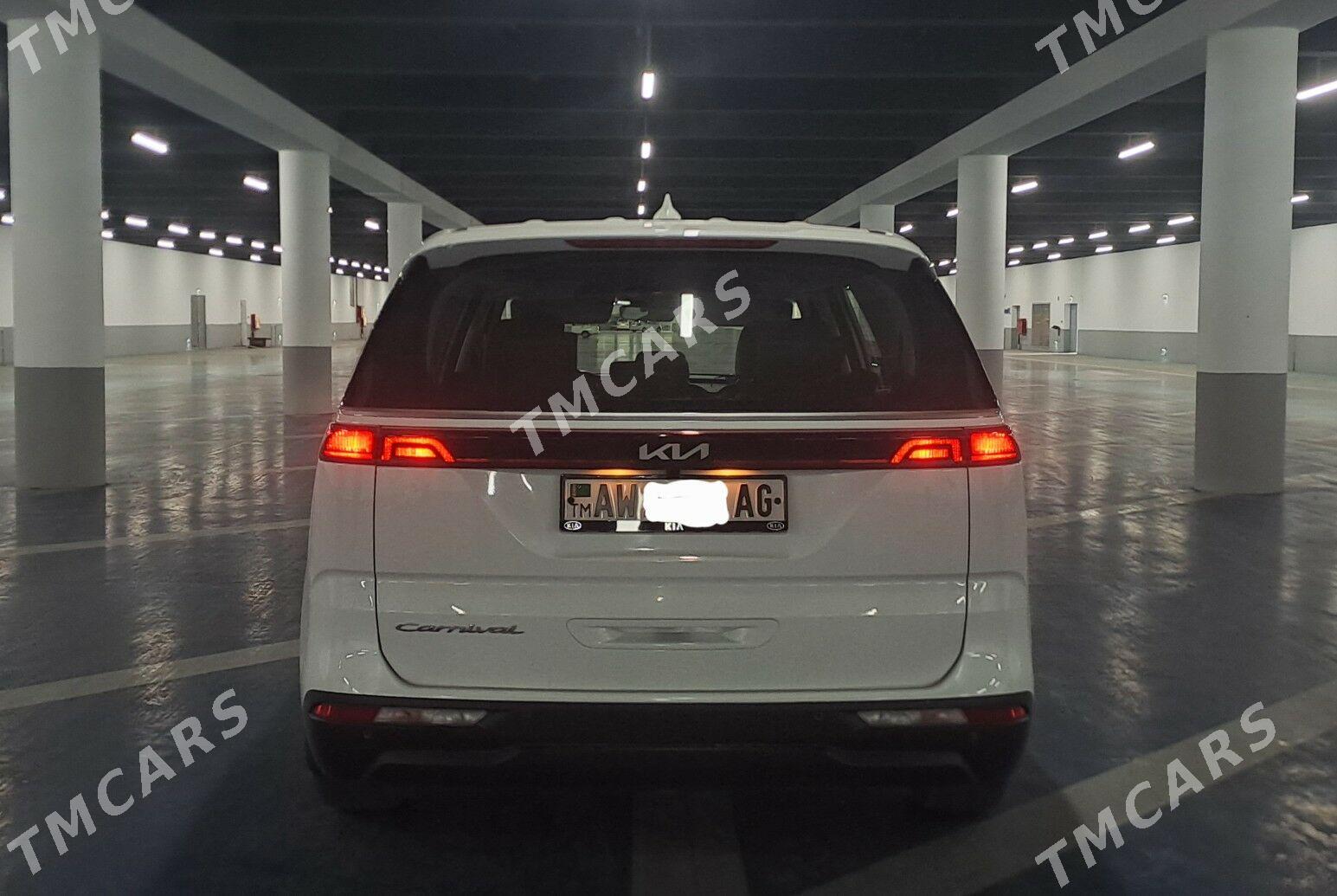 Kia Carnival 2022 - 698 000 TMT - Büzmeýin - img 2