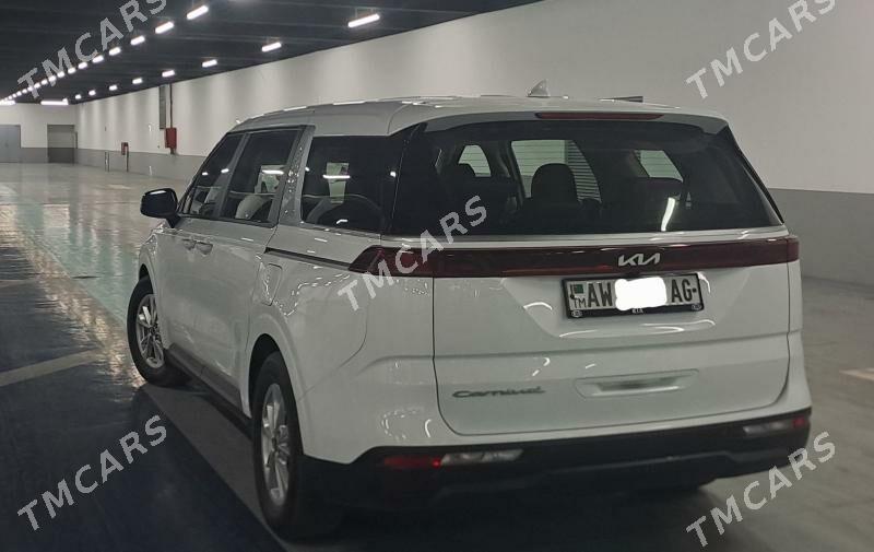 Kia Carnival 2022 - 698 000 TMT - Büzmeýin - img 6