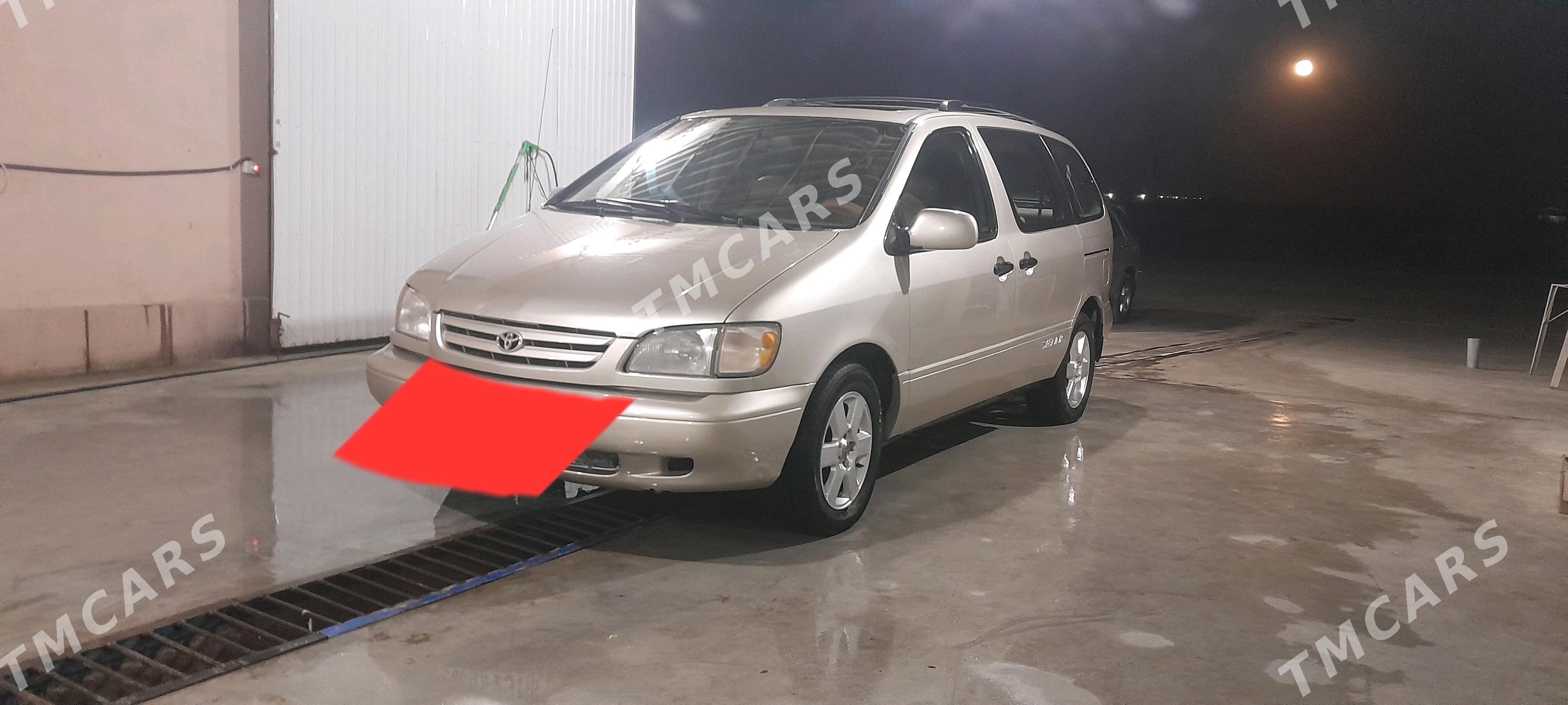 Toyota Sienna 2000 - 140 000 TMT - Туркменгала - img 3