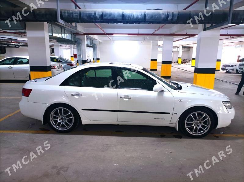 Hyundai Sonata 2006 - 128 000 TMT - Büzmeýin - img 2