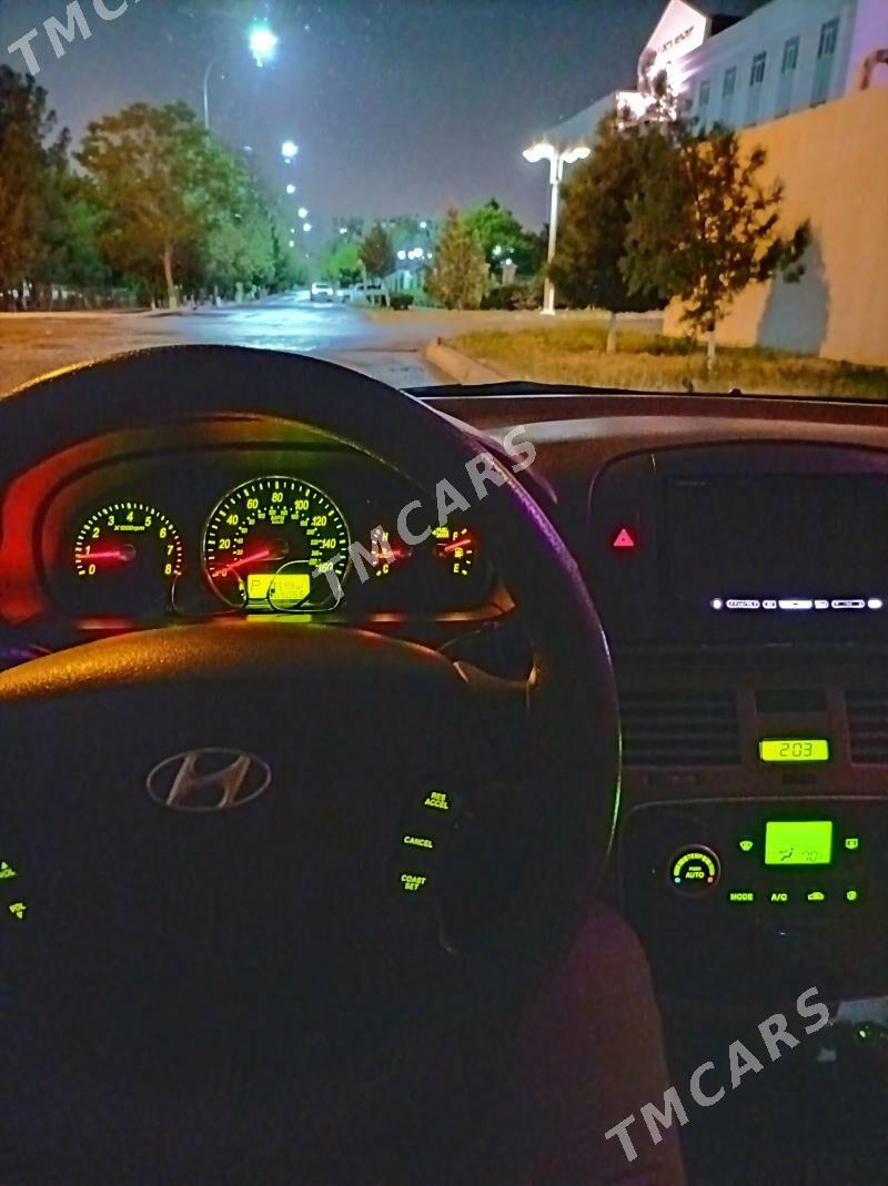 Hyundai Sonata 2006 - 128 000 TMT - Büzmeýin - img 7
