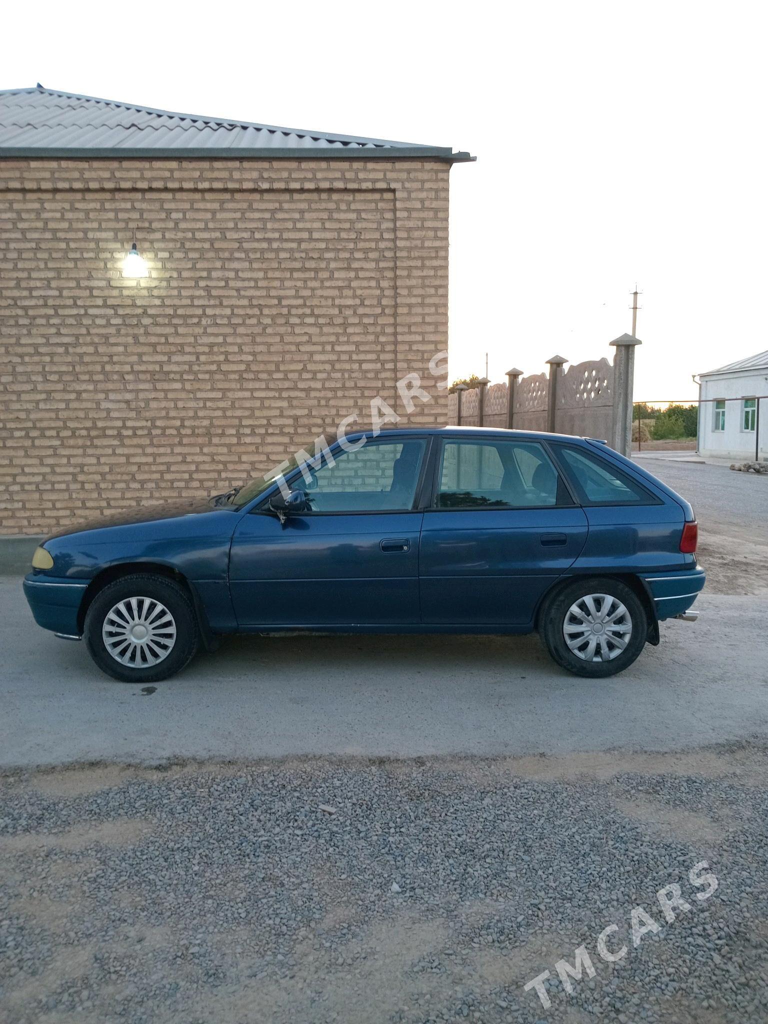 Opel Astra 1993 - 29 000 TMT - Murgap - img 5