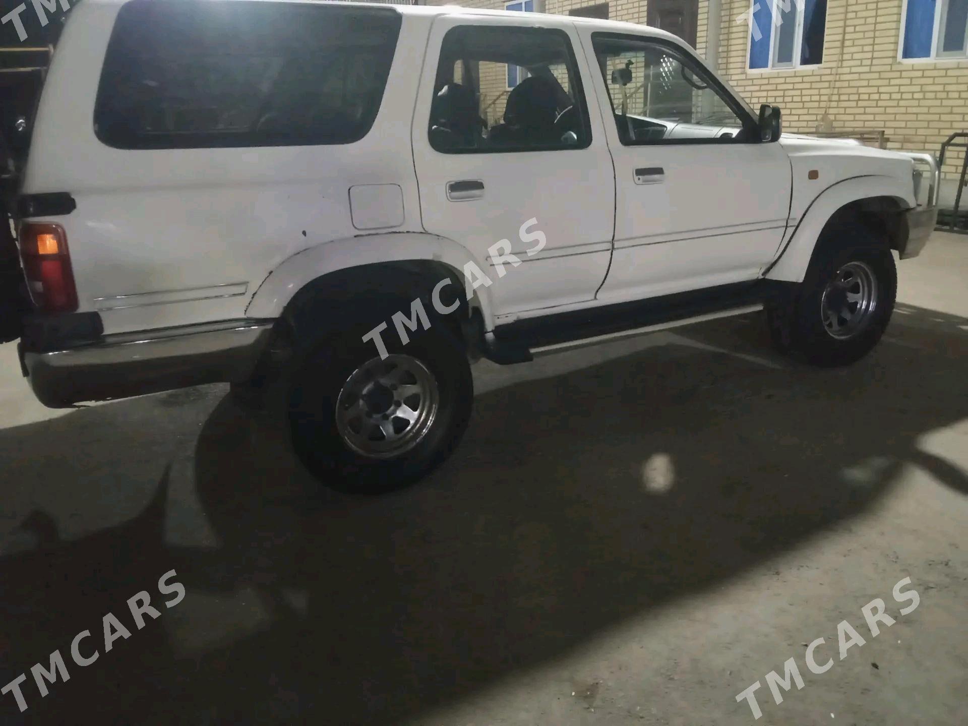 Toyota Hilux 1992 - 34 000 TMT - Мары - img 4