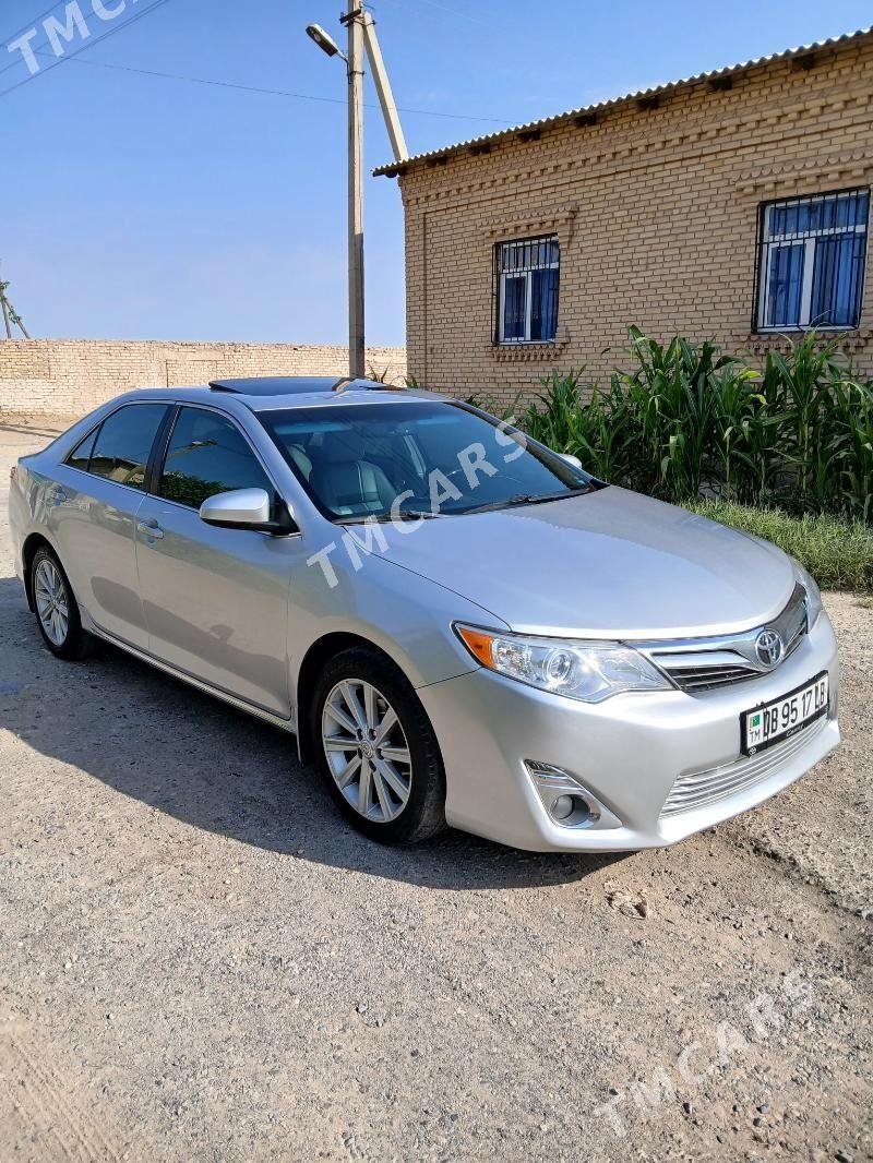 Toyota Camry 2012 - 240 000 TMT - Dänew - img 3