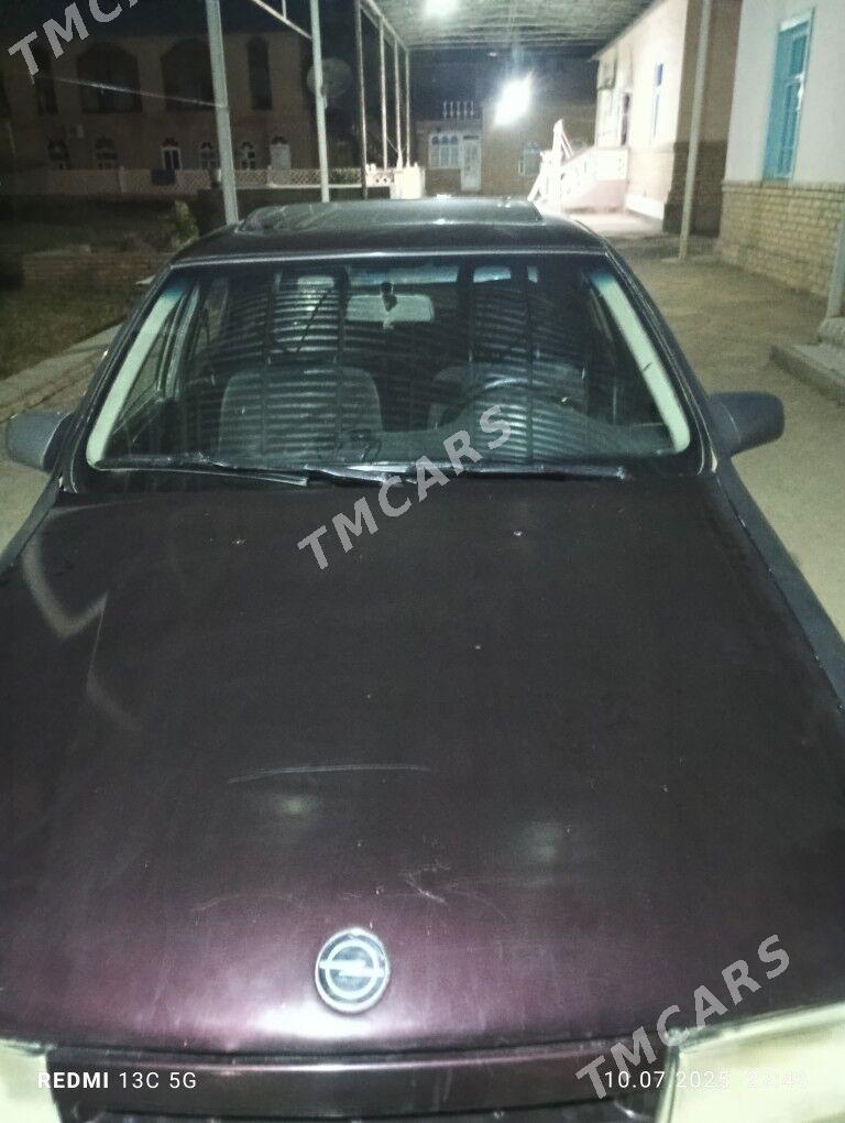 Opel Vectra 1991 - 32 000 TMT - Wekilbazar - img 3