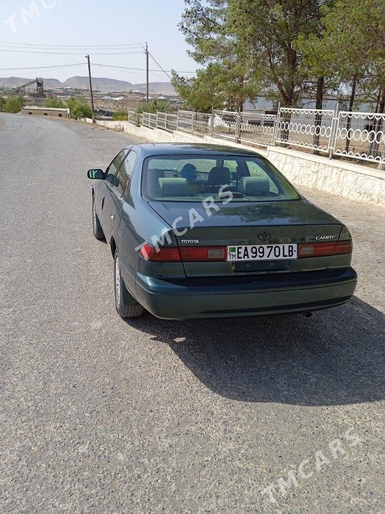 Toyota Camry 1998 - 120 000 TMT - Магданлы - img 4