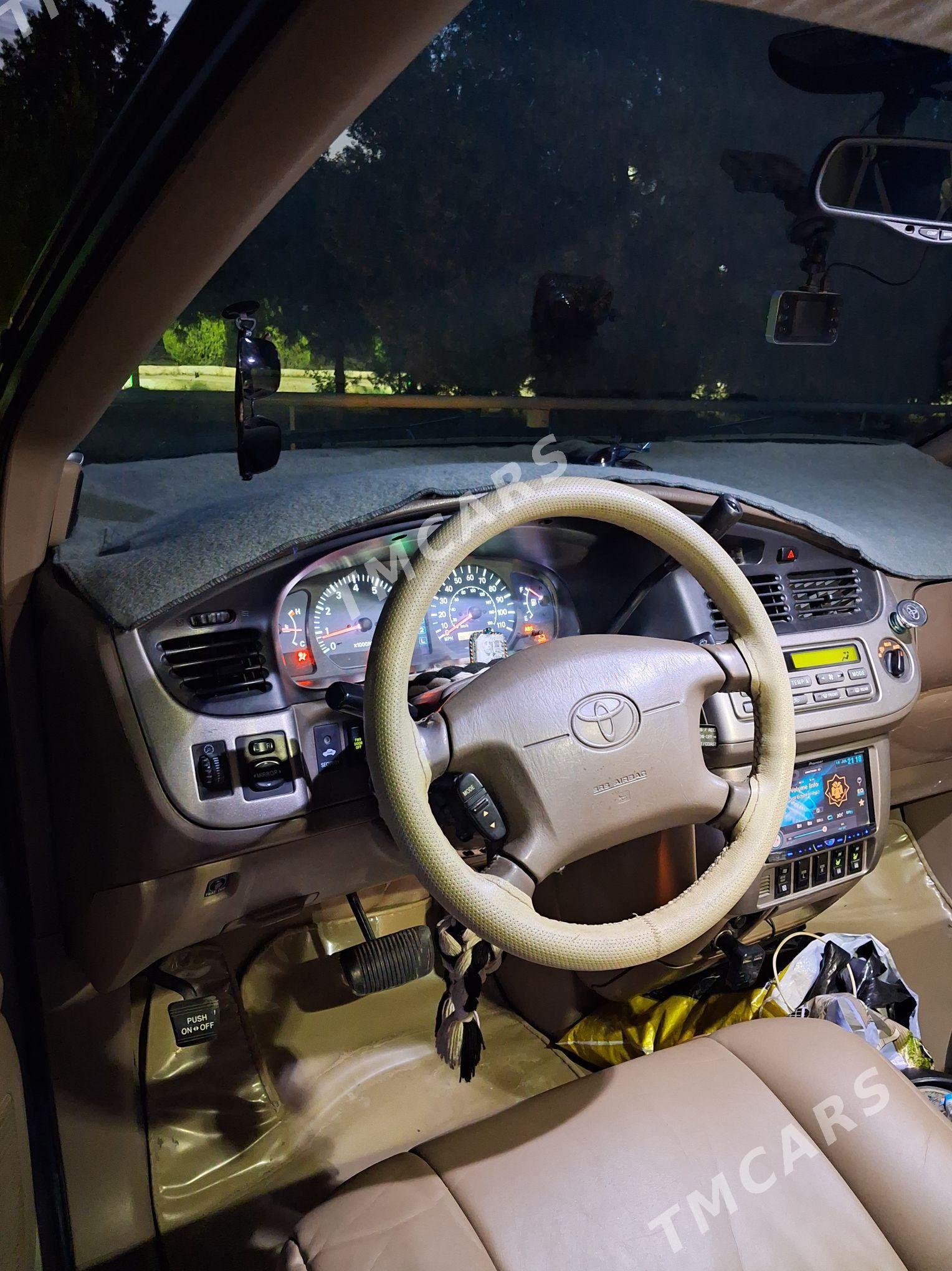 Toyota Sienna 2002 - 180 000 TMT - Esenguly - img 3