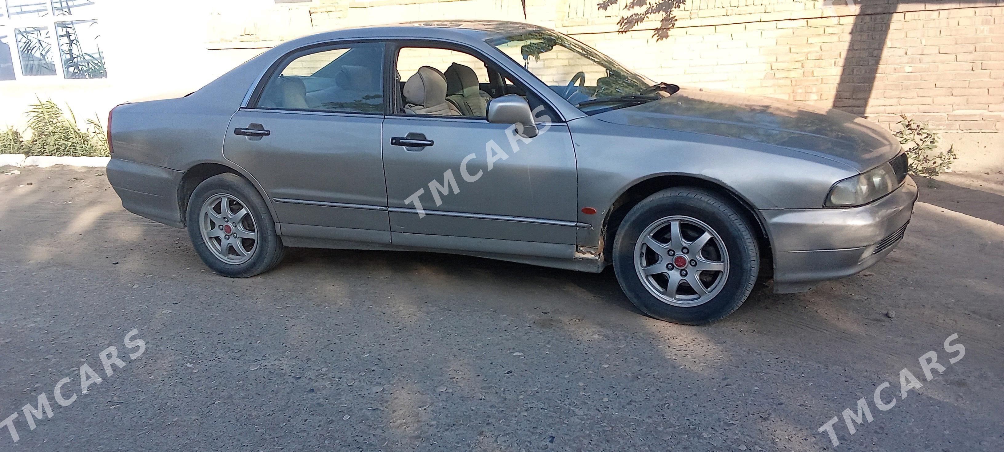 Mitsubishi Diamante 1995 - 30 000 TMT - Фарап - img 4