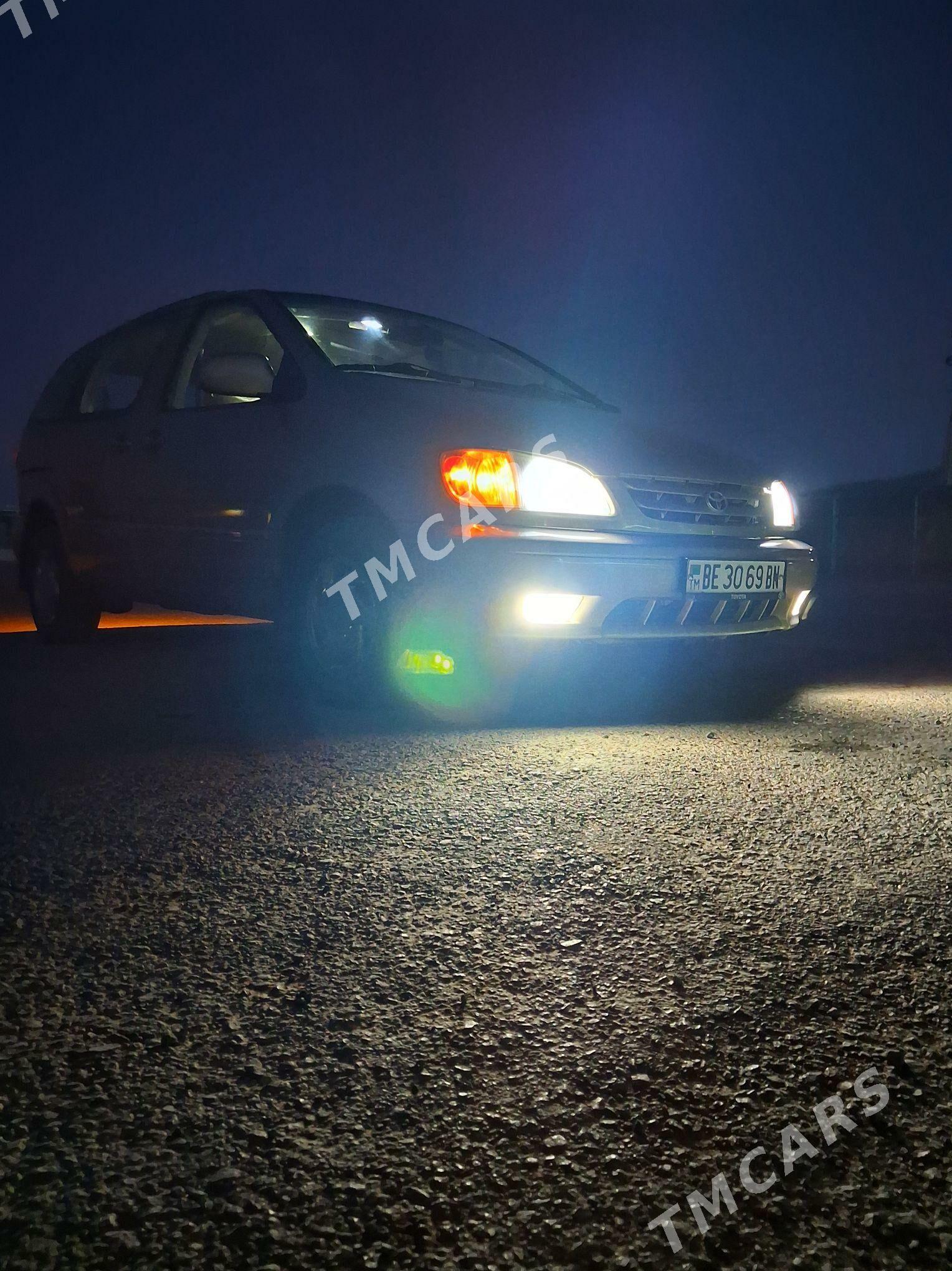 Toyota Sienna 2002 - 180 000 TMT - Esenguly - img 7