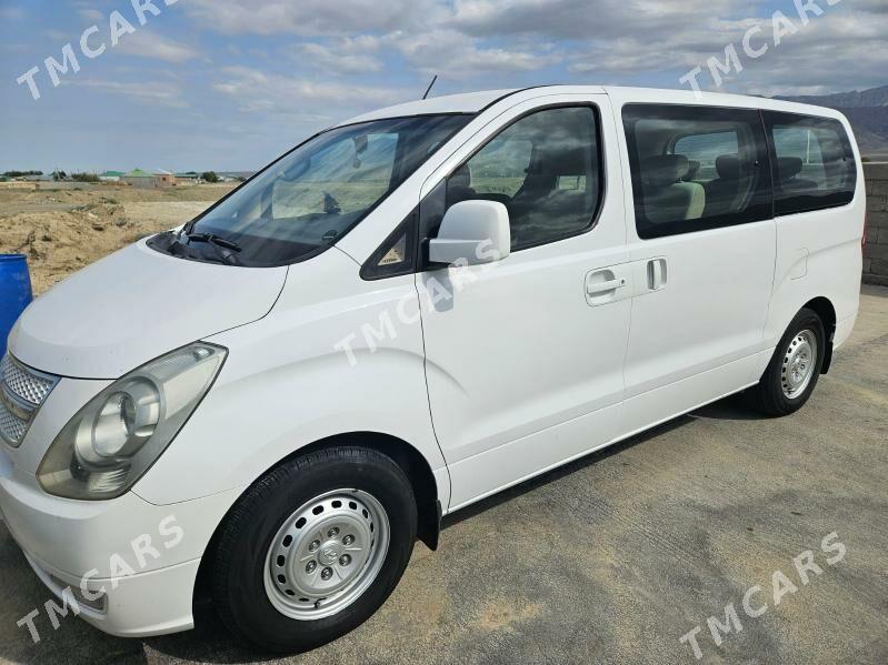 Hyundai H-1 2013 - 340 000 TMT - Bäherden - img 3