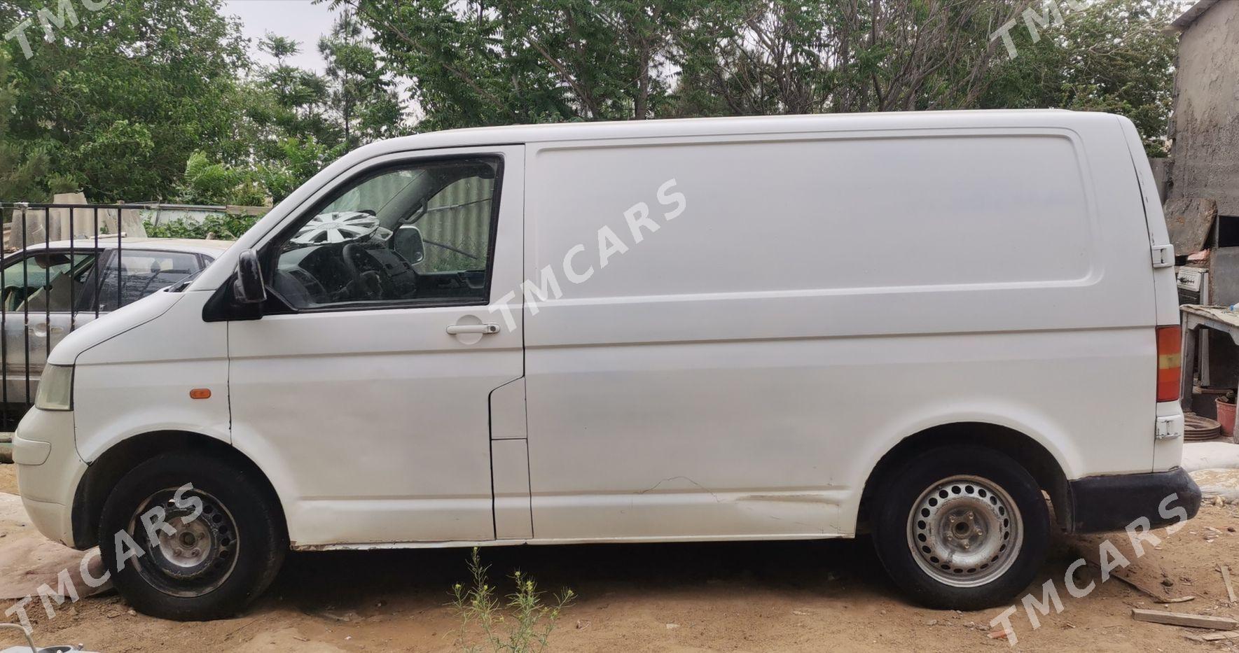 Volkswagen Transporter 2004 - 85 000 TMT - Анев - img 3