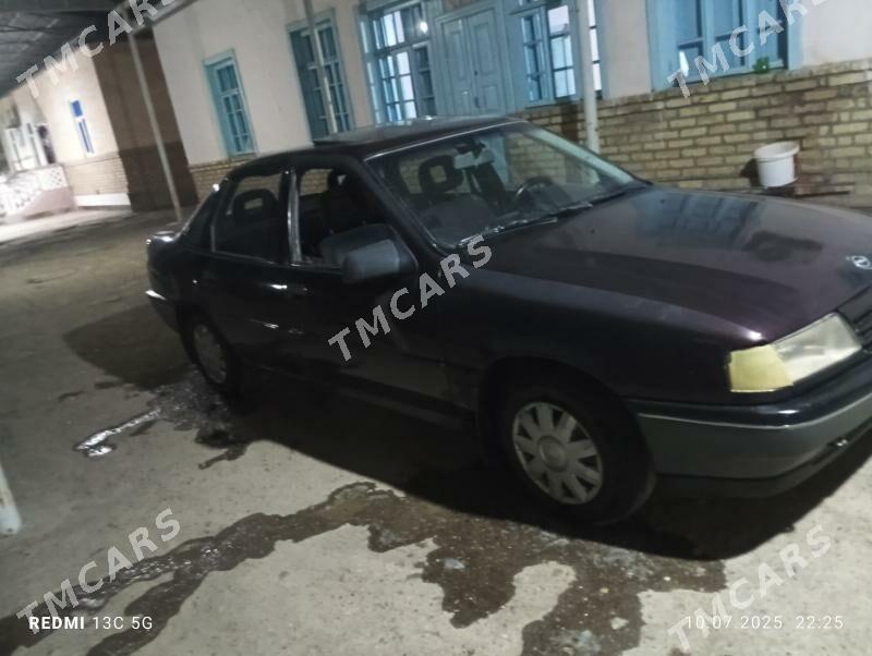 Opel Vectra 1991 - 32 000 TMT - Мары - img 2