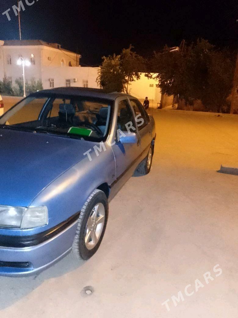 Opel Vectra 1993 - 35 000 TMT - Gubadag - img 4