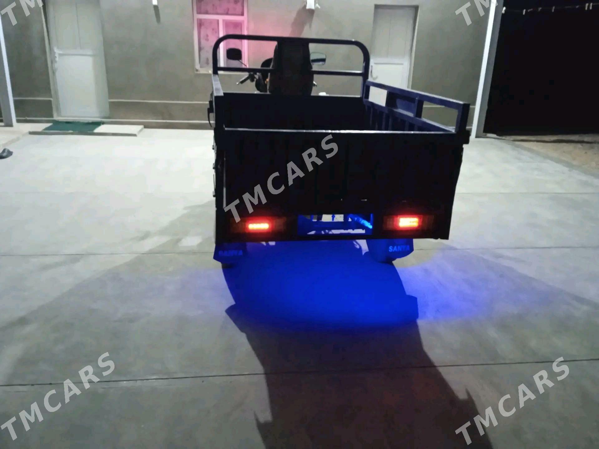 Fekon FK200-14G 2015 - 20 500 TMT - Тагтабазар - img 3